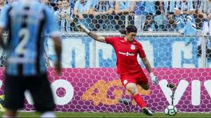 Boa fase no Corinthians faz Cássio ser observado de perto por Tite para a seleção