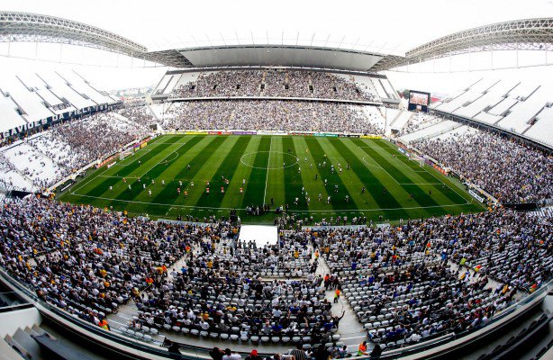 Por sinalizadores, STJD multa Corinthians e interdita setor norte do Itaquerão 2 0002050250957 img