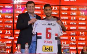 Corinthians mantém porcentagem de Petros, novo reforço do São Paulo