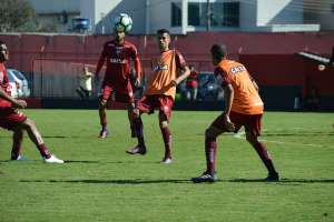 Atlético-GO precisa da reabilitação e tem a volta de Walter no banco de reservas