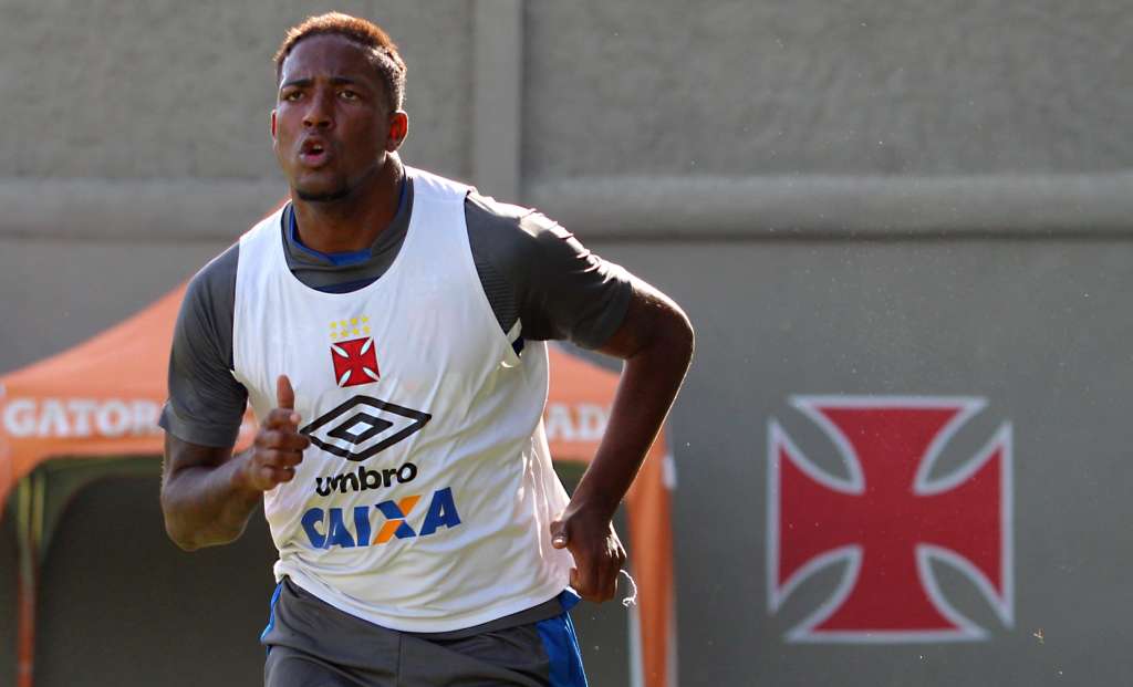 Thalles retorna ao time titular contra o Coxa (Foto: Carlos Gregório Jr/Vasco.com.br)