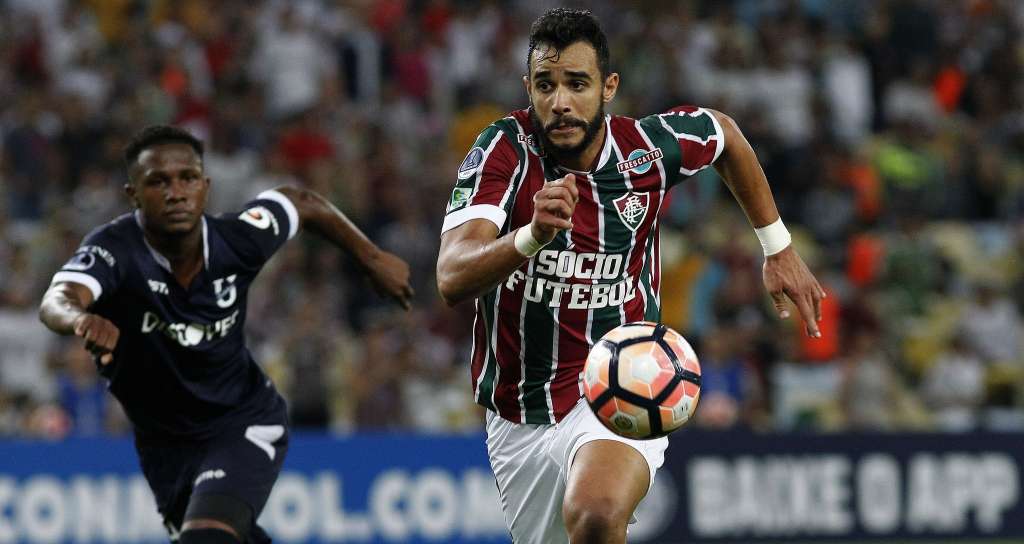 Henrique deve desfalcar o Fluminense contra a Chapecoense