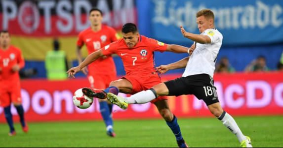 Chile não soube marcar gol na defesa alemã, que promete pro Mundial de 2018