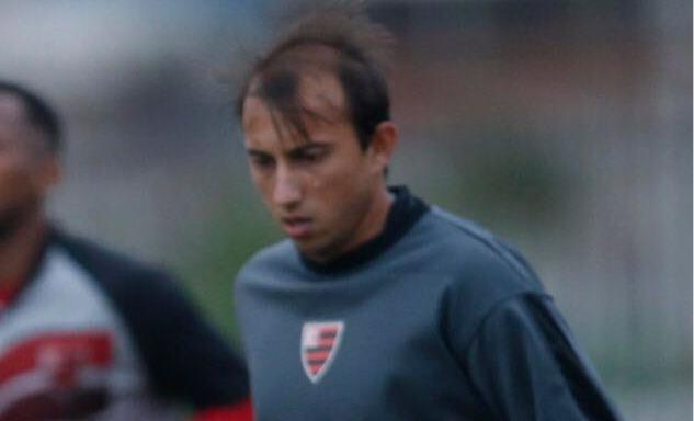 Fernando Aguiar fez um golaço na vitória do Oeste sobre o Santa Cruz (Foto: Fernando Roberto / Oeste FC)
