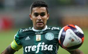 Presidente do Palmeiras veta chance de negociar proposta por Dudu