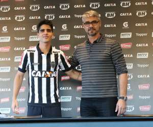 Atlético-MG apresenta volante Gustavo Blanco, ex-América-MG: 'Realizei um sonho'