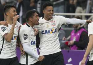 Série B: Emprestado pelo Corinthians, Gustavo troca Bahia pelo Goiás