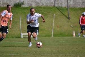 Ponte negocia com Jorge Mendoza, volante que passou pela seleção paraguaia