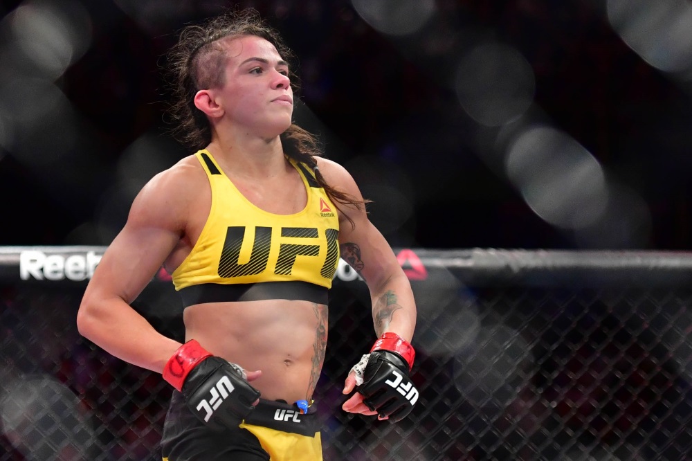 Cláudia Gadelha já planeja combate contra campeã polonesa pelo cinturão no UFC