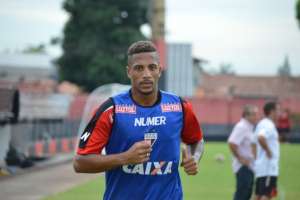 Série B: Figueirense negocia com atacante Walterson, do Atlético Goianiense
