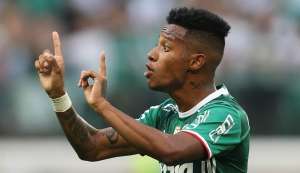 STJD denuncia Tchê Tchê e pode tirar palmeirense de clássico