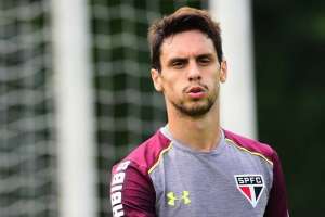 Time europeu topa pagar a multa e São Paulo pode perder Rodrigo Caio