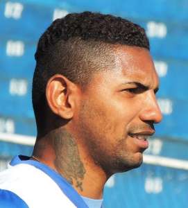 Copa Paulista: Volante, Regis conserva instinto de goleador no São Caetano