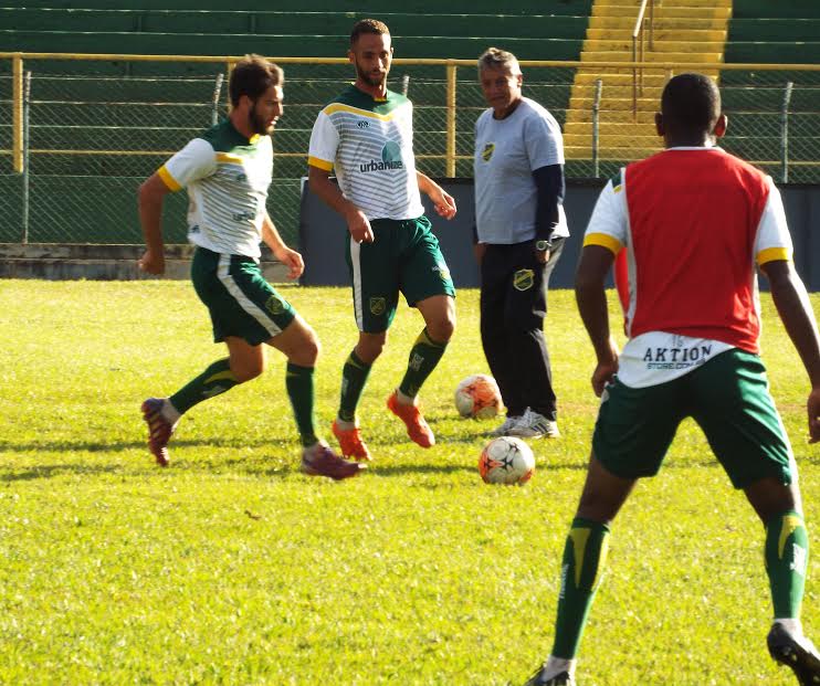 Segundona: Com a liderança garantida, XV de Jaú enfrenta Taquaritinga