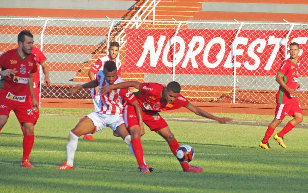Noroeste busca primeira vitória no clássico regional contra o Penapolense - Bruno Freitas
