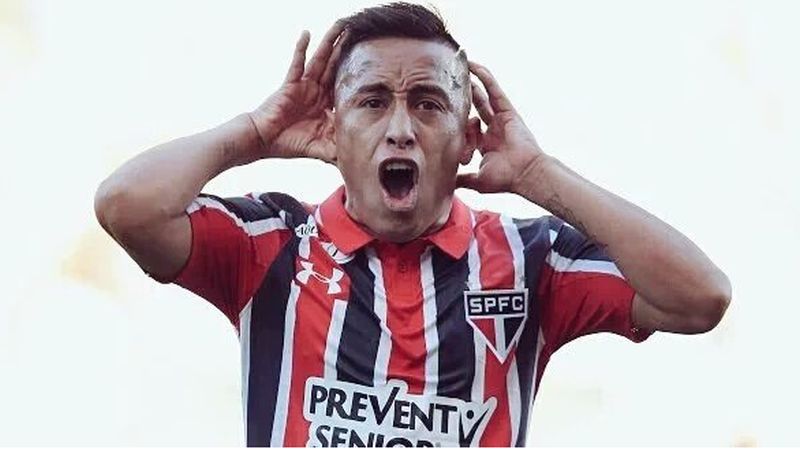 Cueva não foi relacionado para enfrentar o Santos na Vila Belmiro Cueva não foi relacionado para enfrentar o Santos na Vila Belmiro