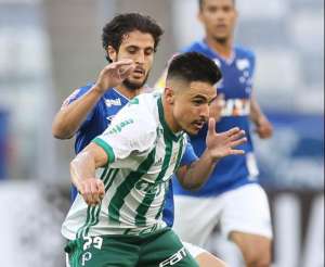 Willian aponta falhas no ataque do Palmeiras e pede foco no clássico com Corinthians