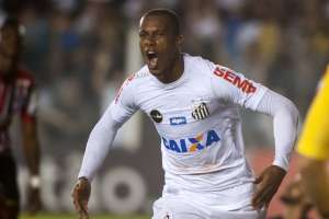 Copete festeja atuação de gala de forma tímida e já projeta jogo em Minas Gerais