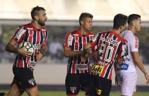 Pratto assume responsabilidade: 'Como capitão, não posso perder um pênalti assim'