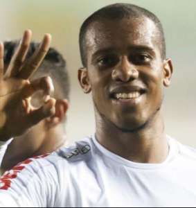 Seleção da rodada do Brasileirão com goleiro inspirado e meio-campo experiente