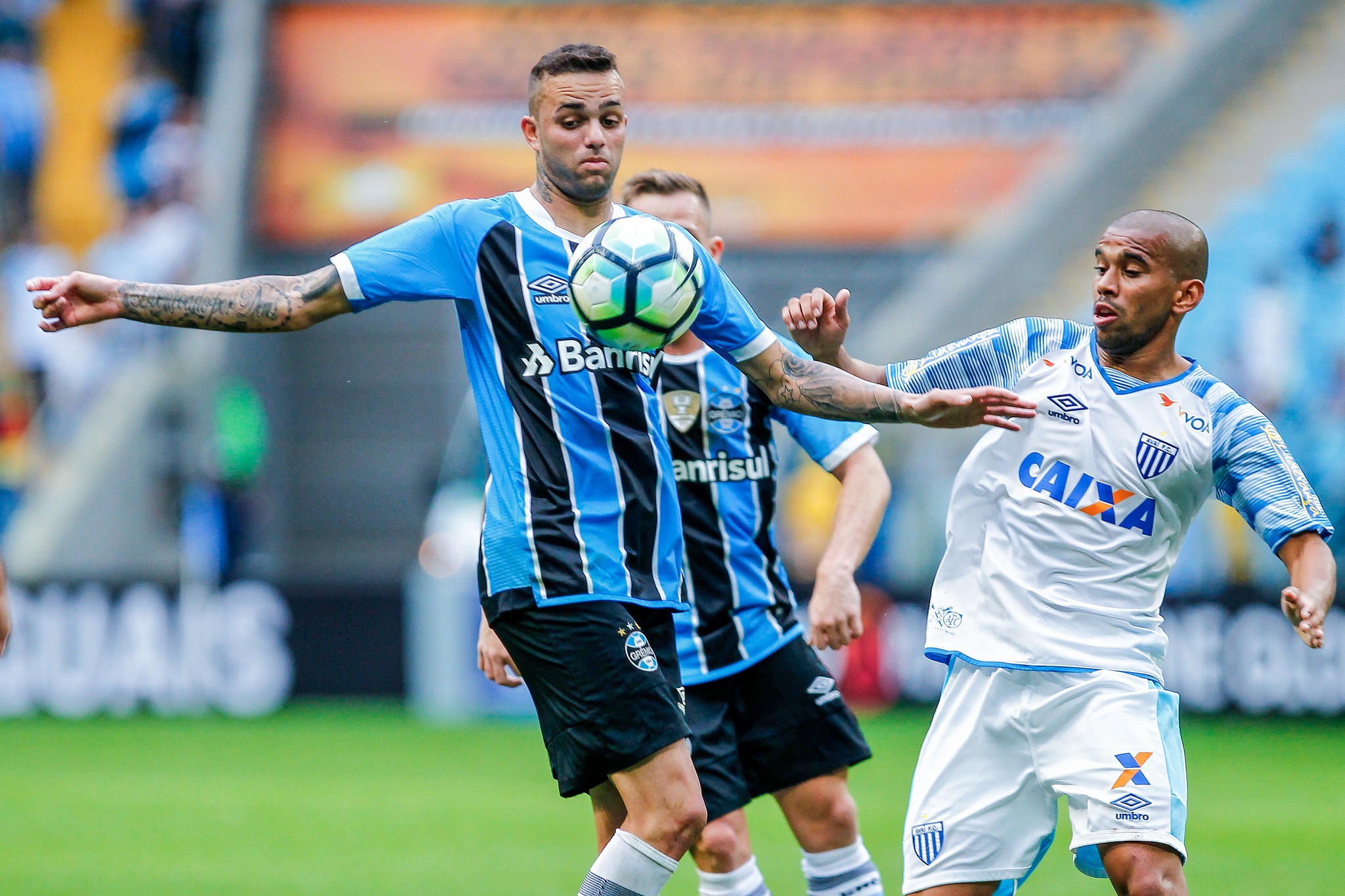 Grohe, Pedro Rocha e Bolaños desfalcam o Grêmio contra o Flamengo