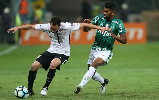 Corinthians passa pelo Palmeiras e fica ainda mais perto do título