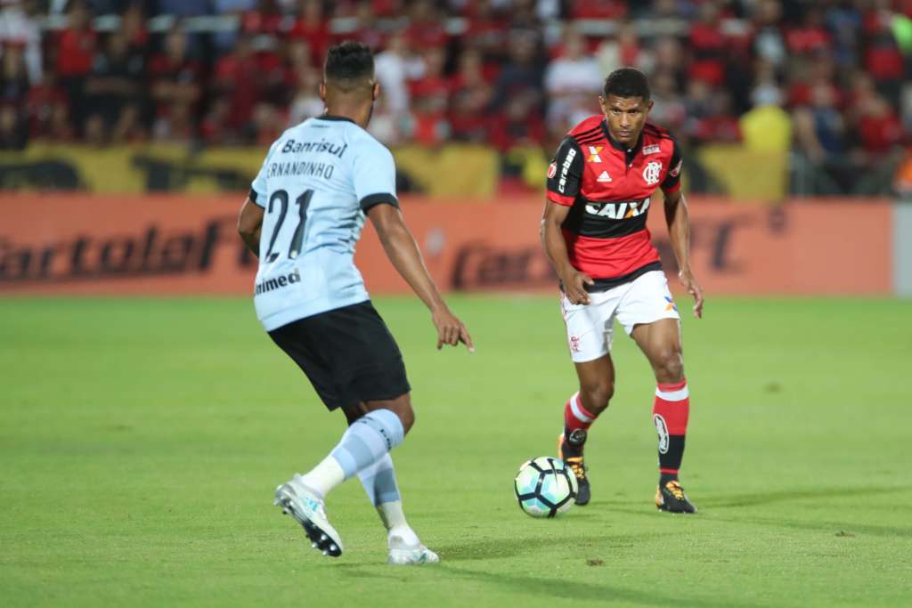 Flamengo 0 x 1 Grêmio - Luan brilha e Fla perde invencibilidade na Ilha 3 0002050253908 img