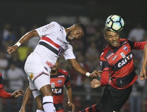 Técnico estudioso e atacantes matadores formam a SELEÇÃO FI do Brasileirão 4 0002050253927 img