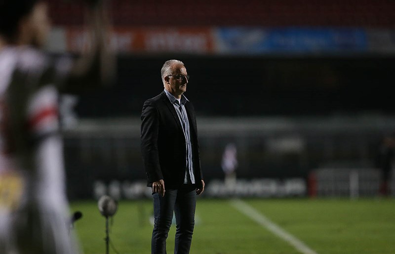 ‘Eu vi coisas boas’, diz Dorival Junior após empate do São Paulo em sua estreia