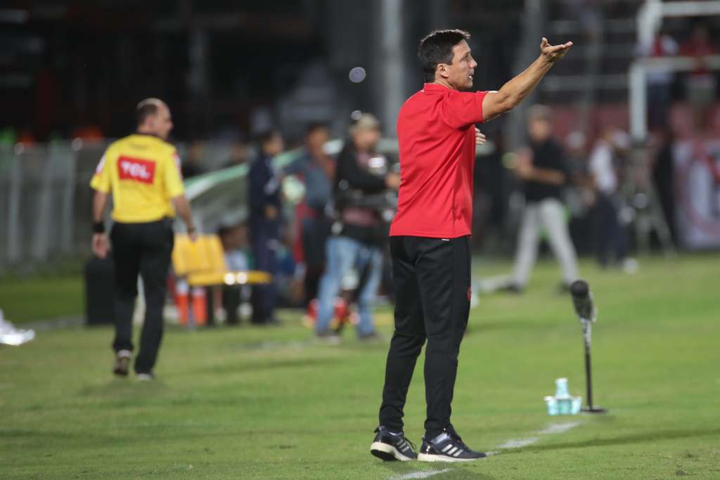 Zé Ricardo lamentou a derrota do Flamengo para o Grêmio