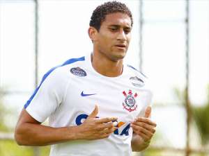 Pablo sofre contratura na coxa e desfalca o Corinthians contra o Atlético-PR