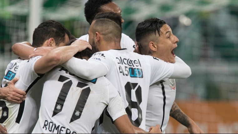 Corinthians tem 10 pontos de vantagem para o vice-líder