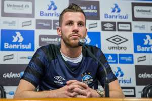 Apresentado, Paulo Victor diz que escolheu Grêmio para 