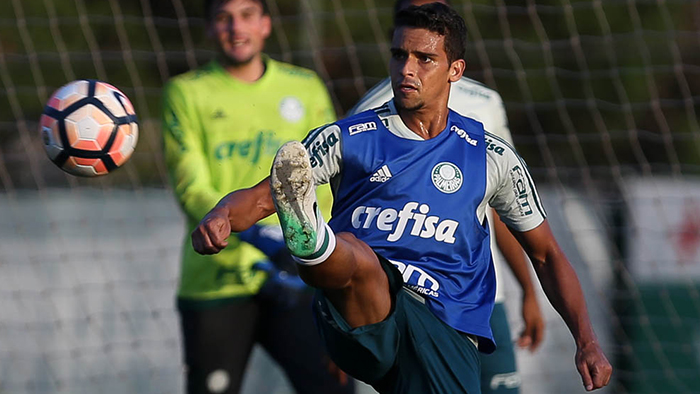 Jean pode retornar no Palmeiras