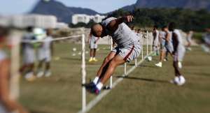 Coritiba x Fluminense - Duelo direto entre times no meio da tabela