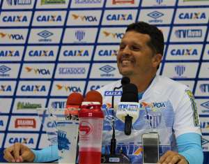 Técnico do Avaí reclama do desgaste, mas aposta em boa resultado na Bahia