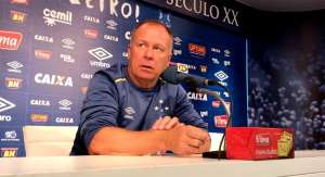 Cruzeiro mira empenho coletivo em casa para segurar elenco renomado do Flamengo