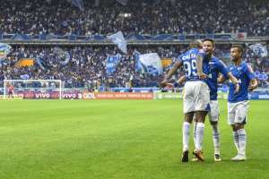 BRASILEIRÃO: Grêmio diminui distância do líder e deixa Fla e Santos para trás