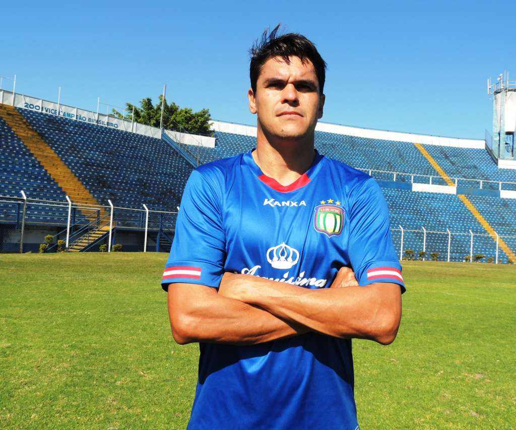 Daniel Bueno é o novo reforço do São Caetano (Foto: Fabrício Cortinove)