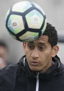 Zagueiro Pablo viaja e deve ser titular do Corinthians contra o Avaí dentro da Ressacada