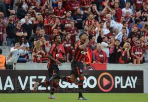 Atlético-PR x Botafogo - Fogão decide futuro do G6 fora de casa