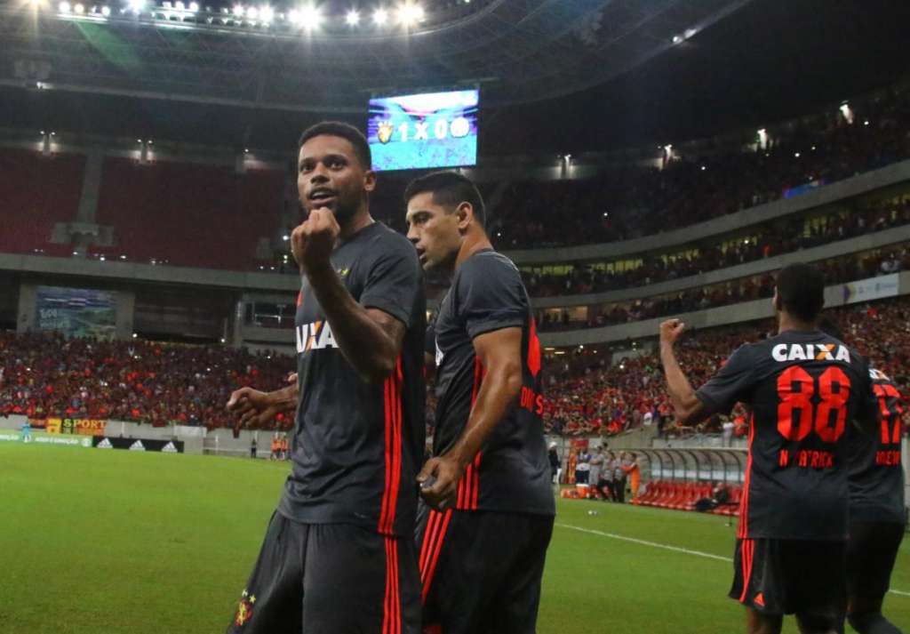Sport pega lanterna e mira boa sequência no Recife após fim da série