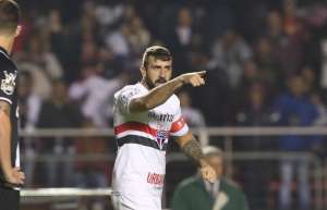 Apesar de vitória do São Paulo, Dorival afirma que 'situação é crítica'
