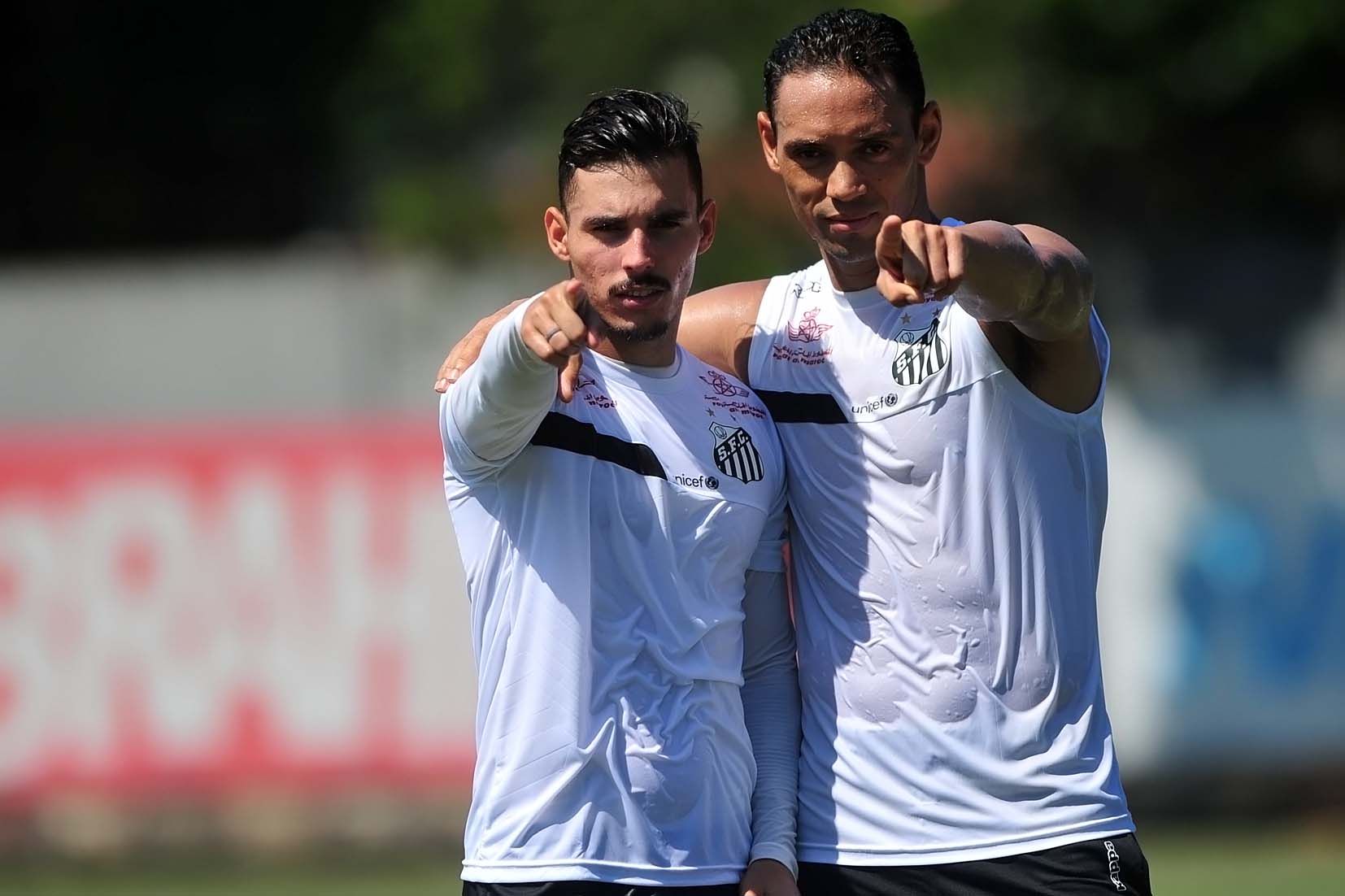 Ricardo Oliveira segue fora e má fase de Kayke preocupa Levir no Santos