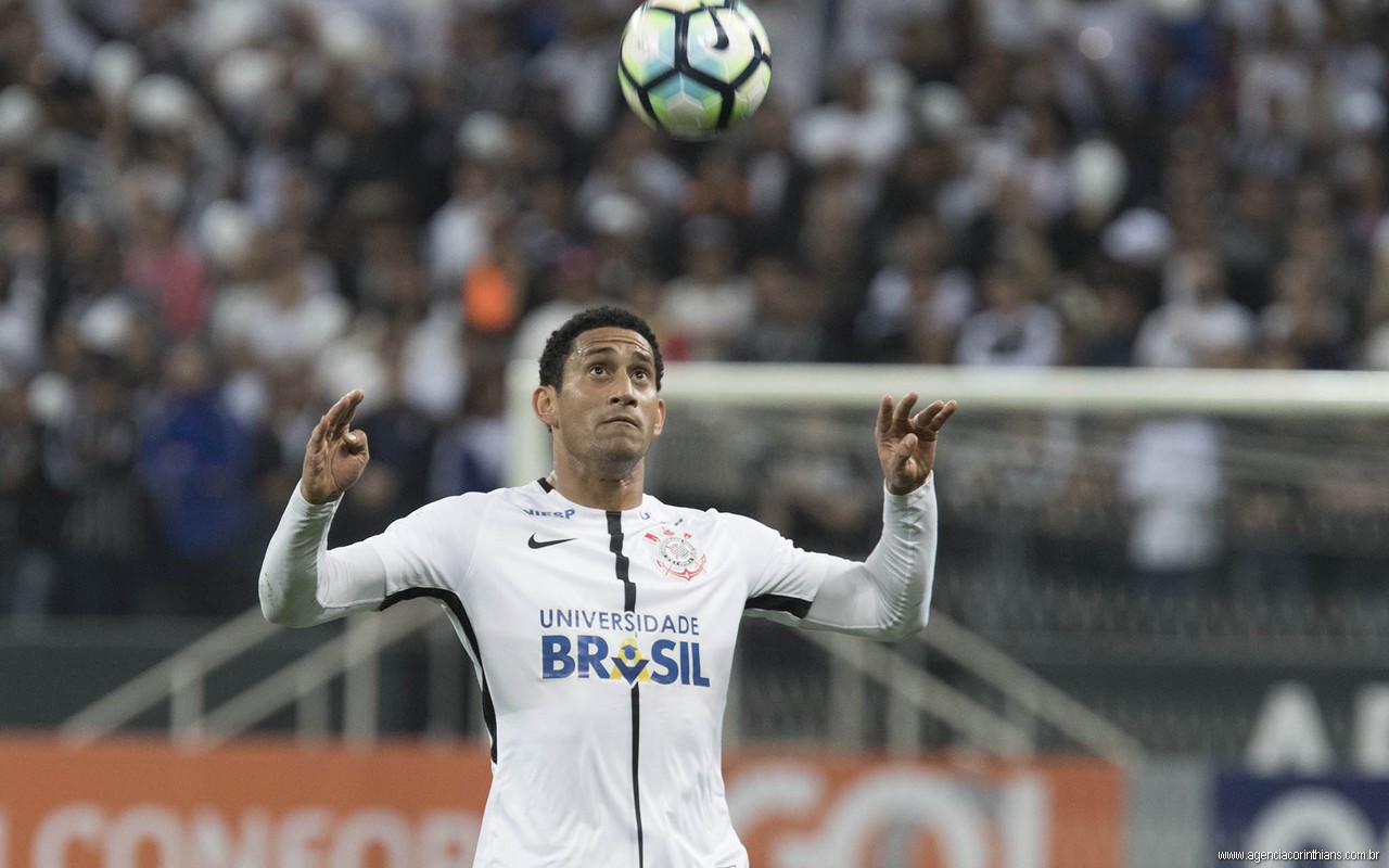 Pablo será examinado na sexta e deverá ser desfalque no Corinthians