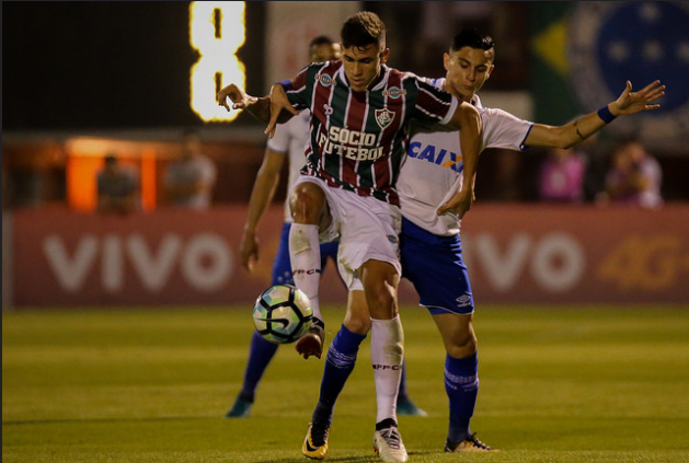 Empate ruim mantém os dois no meio da tabela