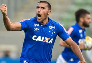 Cruzeiro libera Ábila para o Boca Juniors-ARG e 