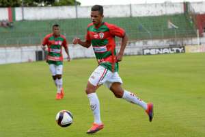 Copa Paulista: Luizinho renova contrato com a Portuguesa até 2020