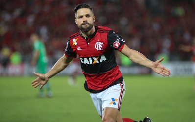 Diego será poupado no Flamengo diante do Coritiba; prioridade é a Copa do Brasil