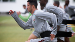 Lateral Renato, do Fluminense, destaca motivação extra para enfrentar Corinthians